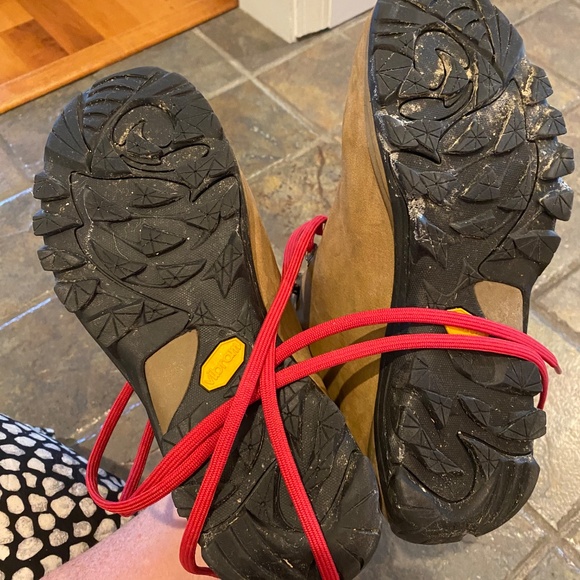 Zamberlan 320 Trail Lite EVO Gore-Tex Hiking Boots - Picture 3 of 4